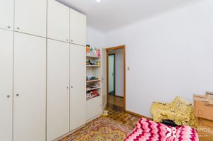 Image 15 - 180023