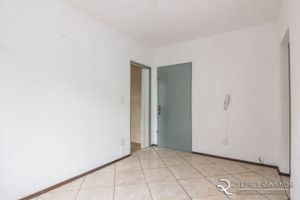 Image 6 - 180066