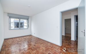 Image 7 - 180096