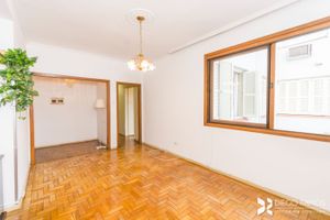 Image 2 - 180137
