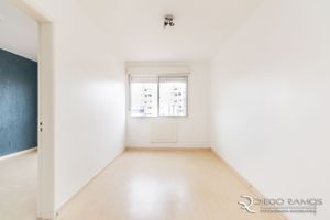 Image 1 - 180155