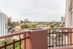 Image 10 - 180155