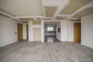 Image 5 - 180192