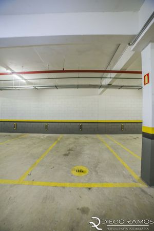 Image 24 - 180192