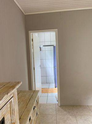 Image 35 - 180258