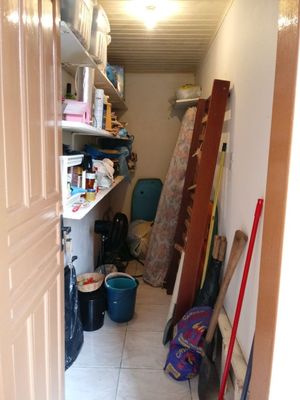 Image 10 - 180385