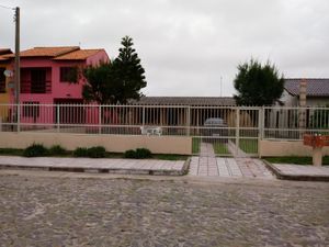 Image 15 - 180385