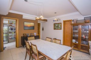 Image 3 - 180394