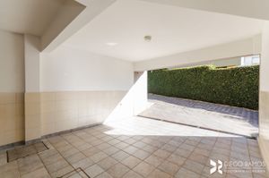 Image 38 - 180450