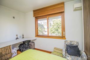 Image 18 - 180572