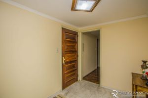 Image 11 - 180575