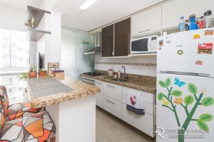 Image 3 - 180672