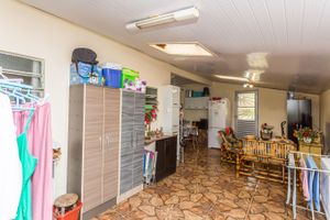 Image 18 - 180767