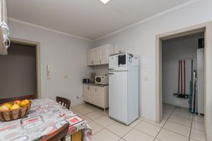 Image 19 - 180773