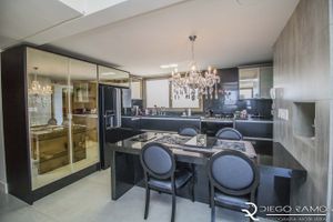 Image 6 - 180826