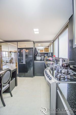 Image 8 - 180826