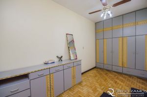 Image 10 - 180850