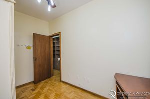Image 13 - 180850