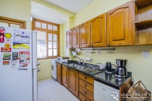 Image 17 - 180850