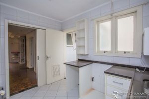Image 16 - 180866