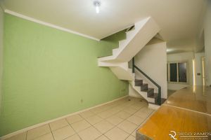 Image 4 - 180920