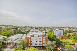 Image 13 - 180935