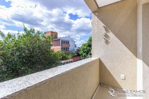 Image 10 - 181027