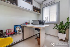 Image 12 - 181027