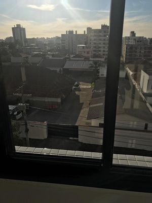 Image 8 - 181048