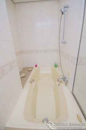 Image 15 - 181122