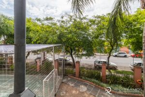Image 4 - 181252
