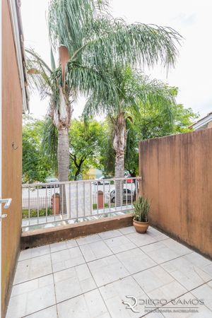 Image 19 - 181252
