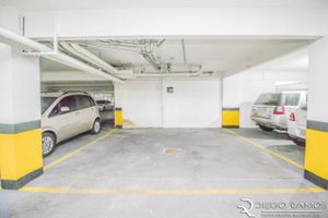 Image 11 - 181282