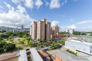 Image 8 - 181324