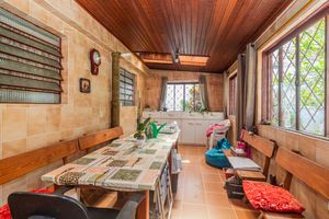 Image 37 - 181353