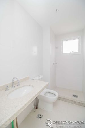 Image 38 - 181358