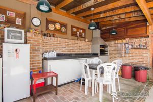 Image 15 - 181383