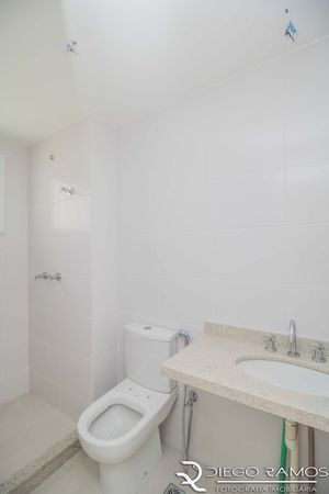 Image 12 - 181428