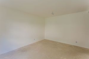 Image 18 - 181471