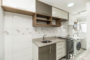 Image 19 - 181518