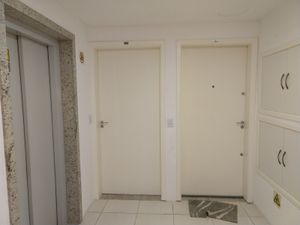 Image 13 - 181528