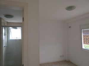 Image 4 - 181528