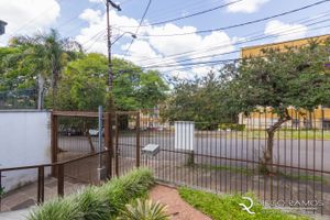 Image 4 - 181618