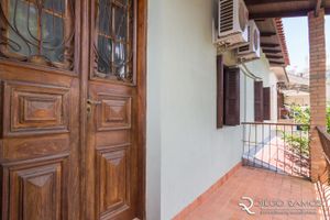 Image 15 - 181618