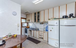 Image 17 - 181632