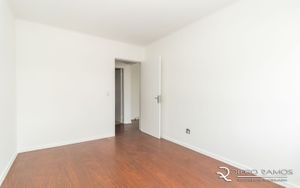 Image 6 - 181633