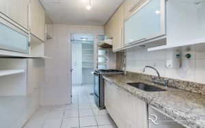 Image 11 - 181663