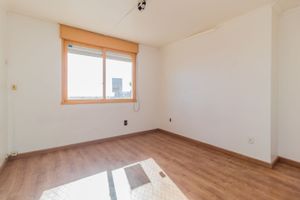 Image 6 - 181688