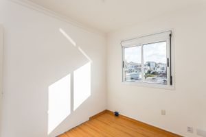 Image 13 - 181826