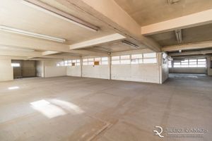 Image 11 - 181865